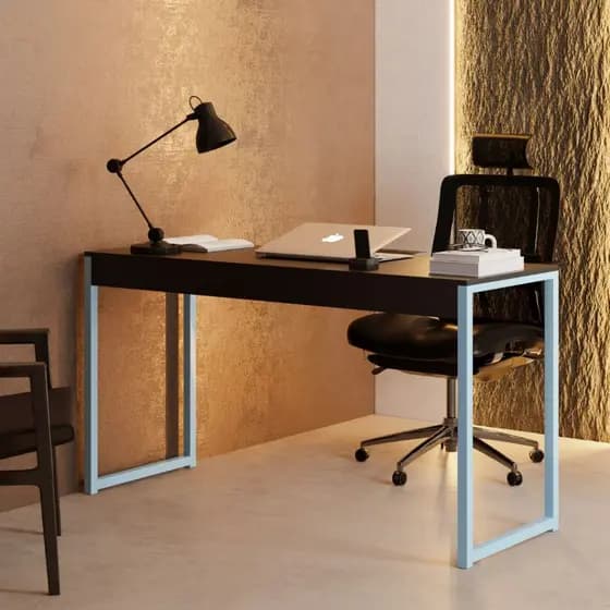 Avaliando Mesa Escrivaninha Industrial Desk 90 Color Pés de Ferro Preto Azul