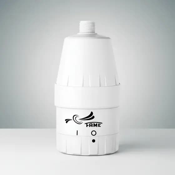 Aquecedor Elétrico De Água FAME 127V 4800W Para Torneira de Pia e Lavatório Branco