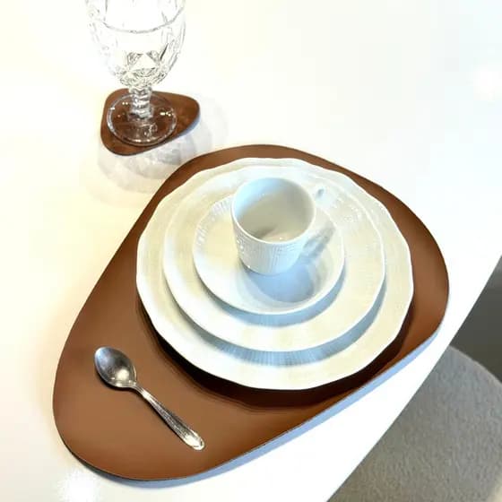 Kit Jogo Americano para Mesa Couro + Porta Copos 1,2,4,6,8 e 10 Peças