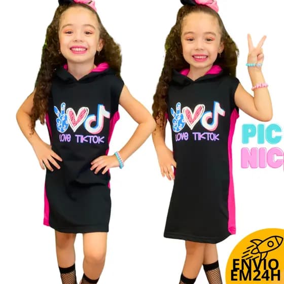 Vestido Infantil Moletinho Quentinho Infanto Juvenil de Criança - Inverno e Verão – Leve Com Capuz Preto Moletinho