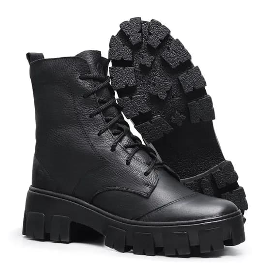 Coturno Feminino Estiloso Sola Tratorada Zíper Lateral Bota Moderna Conforto