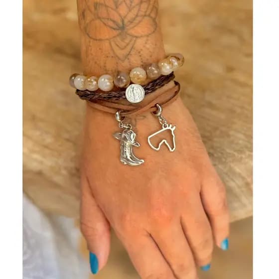 Pulseira Country Feminino com Medalha Religiosa e Pingentes Country Cowgirl Cavalo Bota