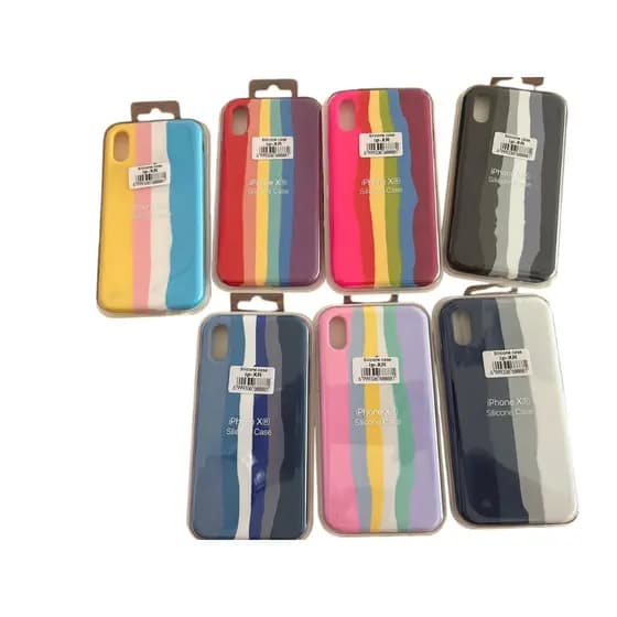 Capinha iPhone XR Colorida – Encaixe Perfeito, Cores Vibrantes!