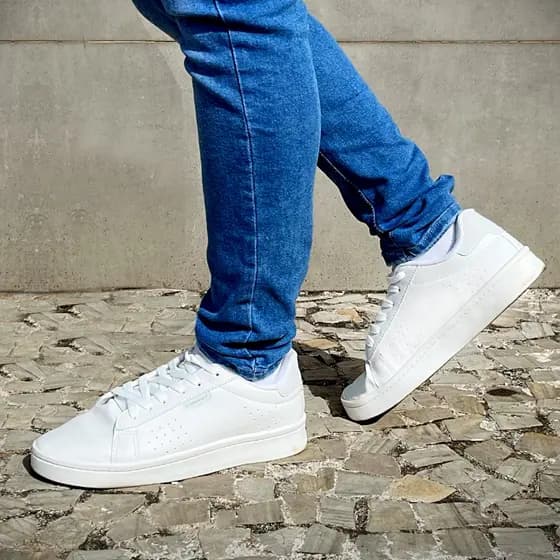 Tênis branco masculino Original adulto,sapatenis casual leve confortavel lançamento2025