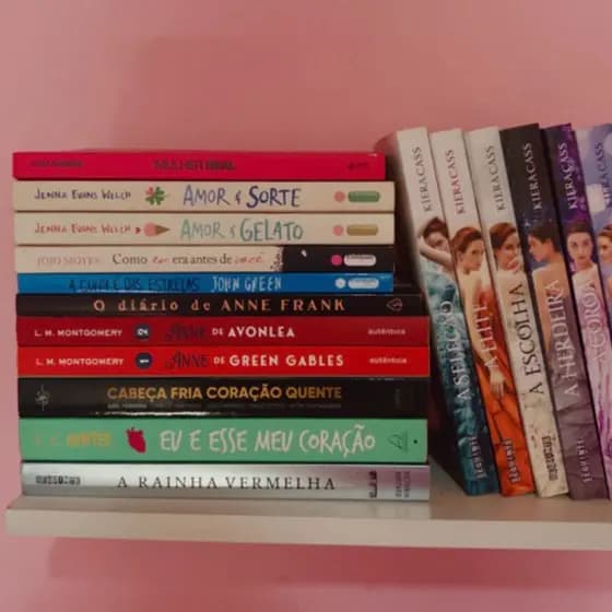 Desapego de livros - Originais - Bom estado de conservação - Bem cuidados