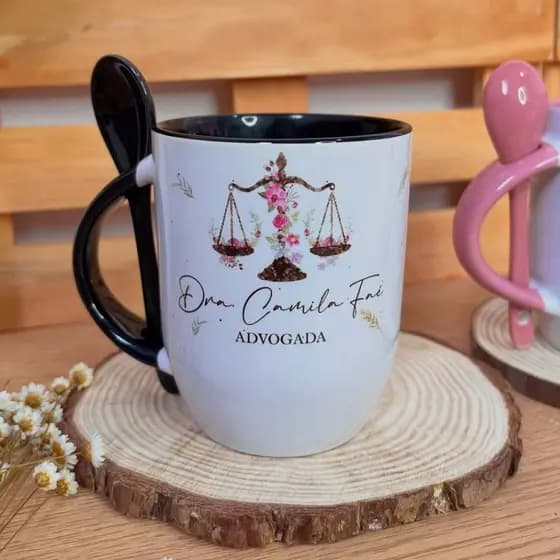 Caneca Advogado Personalizada 325ml – Nome, Inicial, Frase ou Logo | Presente Direito Luxo com Colher ou Borda Dourada