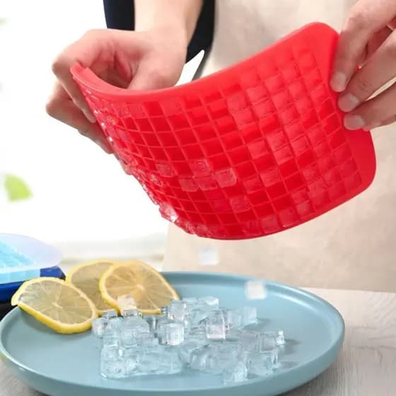 Bandeja Gelo Silicone 160 Cubos Vermelha