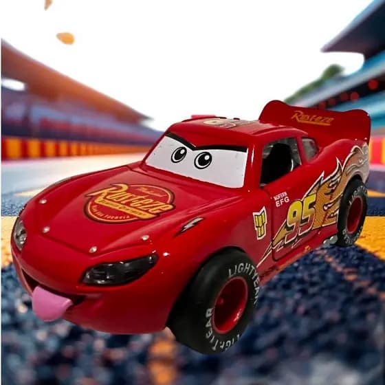 Carrinho Relâmpago Mcqueen 13,5cm De Fricção De Ferro e Abertura das portas.