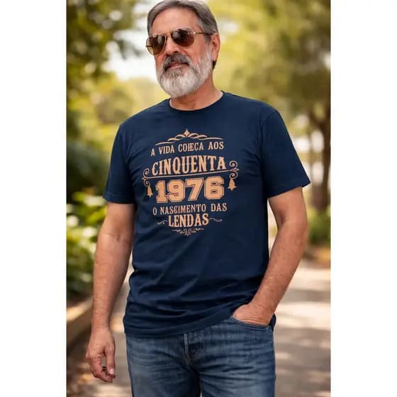 Camiseta Masculina 1976 A Vida Começa Aos 50 100% Algodão Premium
