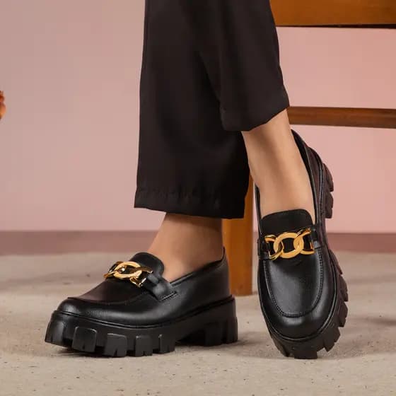 Sapato Mocassim Feminino Salto Tratorado Corrente Blogueira Escritorio