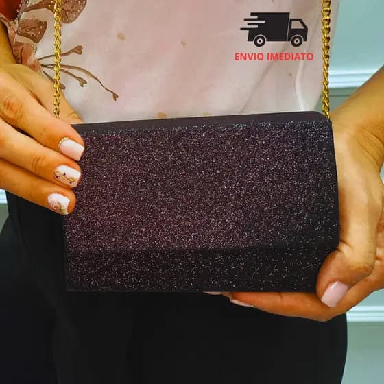 Bolsa Perfeita para Brilhar em Casamentos e Baladas: Glamour e Estilo.