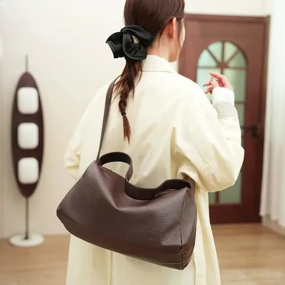 Bolsa ombro minimalista ampla, fecho anti-perda, confortável para qualquer ocasião da rotina feminina TM9210 JZ