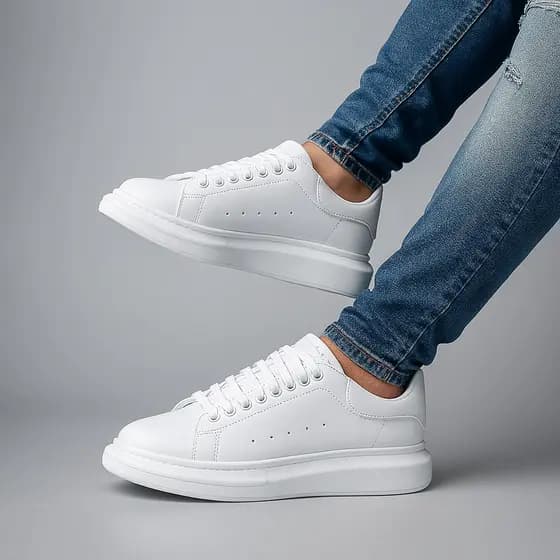Tenis Casual Masculino Mcquen Lançamento Branco Preto Sneaker Oversize Sola Alta 5 cm Numeração Especial 45 46