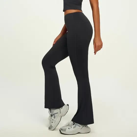 Calça Legging Feminina Flare Preta Cintura Alta