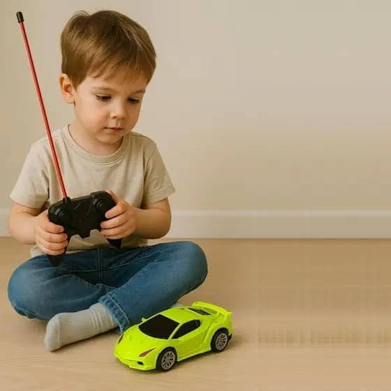 Carrinho de Controle Remoto Esportivo Vira Robô (Transformers)