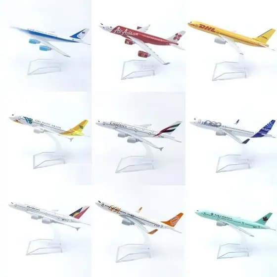 Modelo de avião de metal fundido Airbus A320/A380 Boeing 737/747 Simular estátua de ornamento de avião de brinquedo