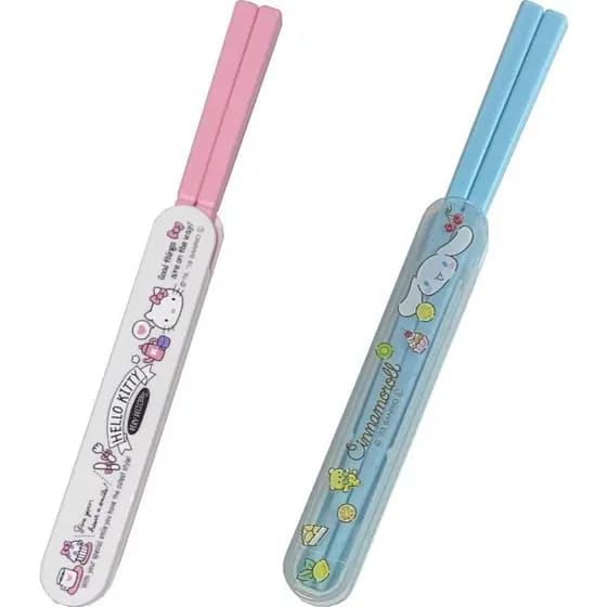 Pauzinhos De Plástico Sanrio Direto Do Japão 18 Cm Com Estojo Deslizante (Hello Kitty , Cinnamoroll)