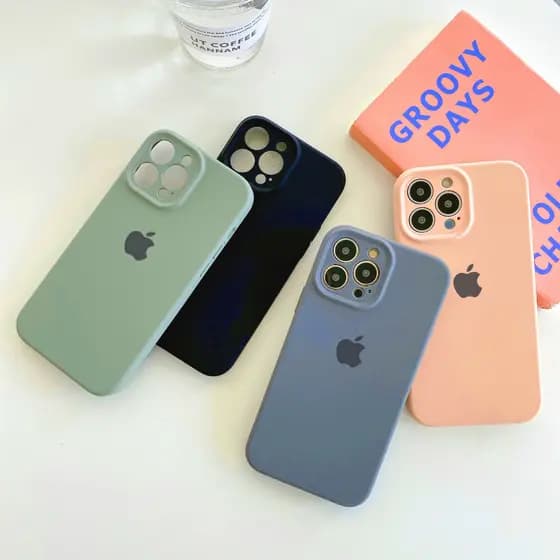 Capa Capinha Para IPhone 13 13Pro 13ProMax Silicone Aveludada Proteção na Câmera Fechada Quadrada