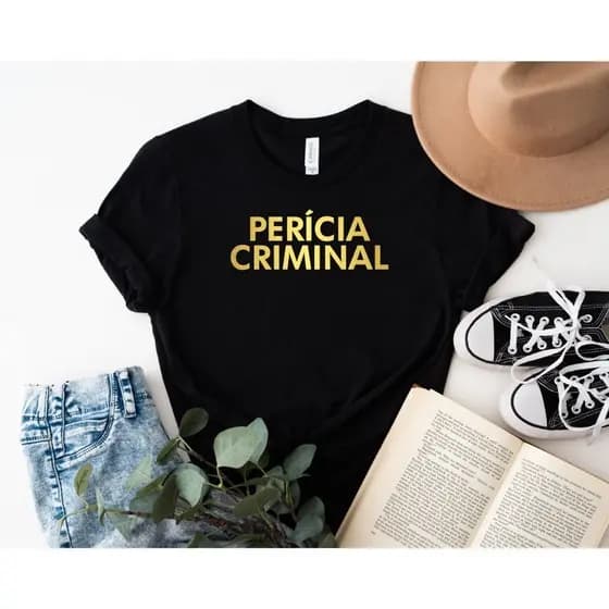 Blusa T-shirt Feminina Per铆cia Criminal Preta com Dourado algodao