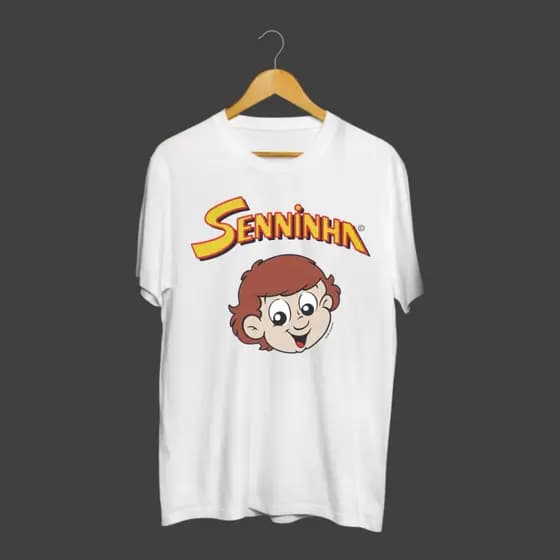 Camiseta Unissex Preta Blusa Tendência Estampada Senninha Senna F1 Desenho Frente Algodão Envio Imediato