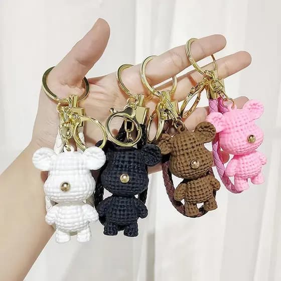 Desenhos animados criativo lã urso boneca chaveiro influenciador moda saco pingente carro chaveiro bonito pequeno presen