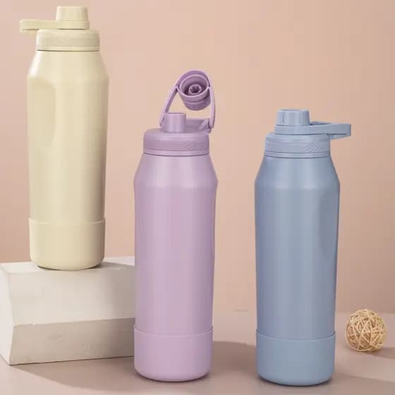 Garrafa Inox Térmica 650ml 950ml Personalizada Hydra Color com Capa Silicone Academia Esporte Gelada