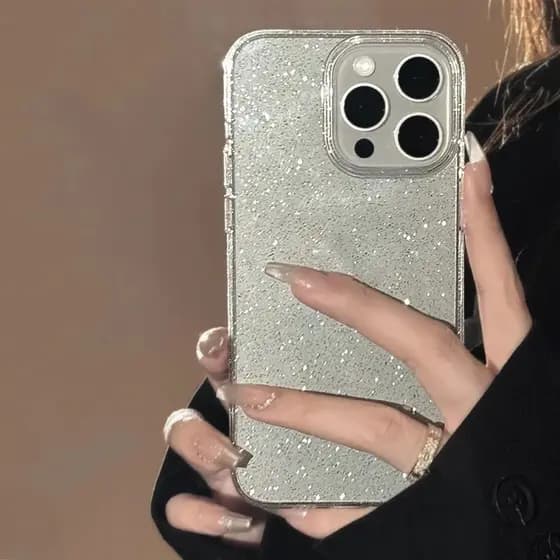 Capinha Glitter Luxo para iPhone em PC Rígido | Capa Premium Brilhante Anti-Risco e Anti-Impacto
