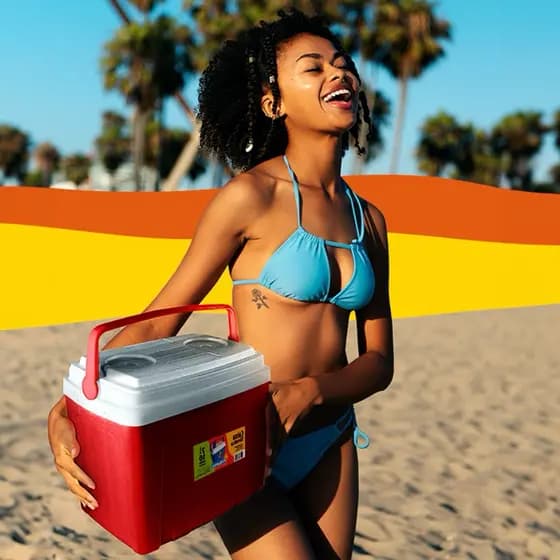 Caixa Termica Cooler 7 L Com Alca Tampa c Porta Copo Latas Praia Viagens Acampamento Sitio Bebidas Agua Suco Refri