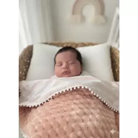 Manta Fleece Dupla Face para Bebê – Macia, Quentinha e Confortável
