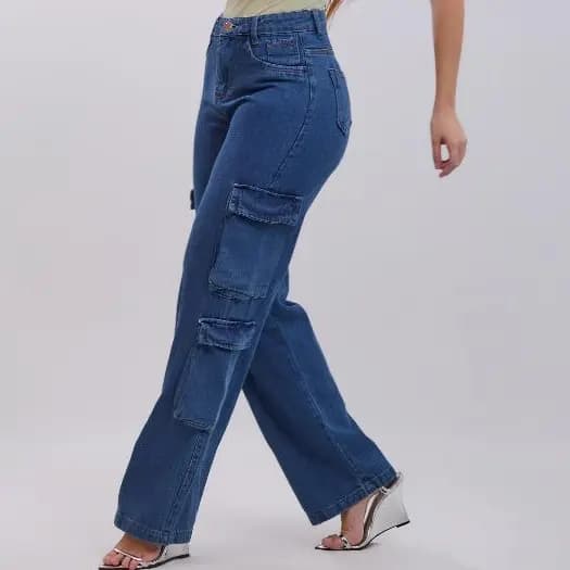 Calça Jeans Feminina Wide Leg Cargo 2 Bolsos Cintura Alta Bolsos Laterais Moda Gringa Tendencia Casual Fashion