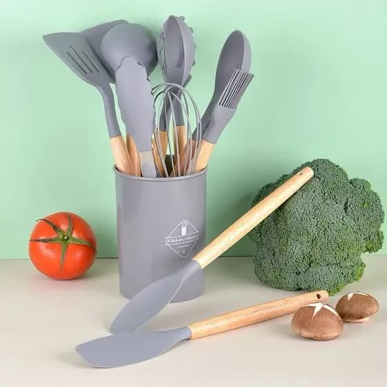 Jogo de Cozinha Kit C/12 Pçs de Silicone Utensílios e Copo Suporte para Cozinha Cabo de Madeira