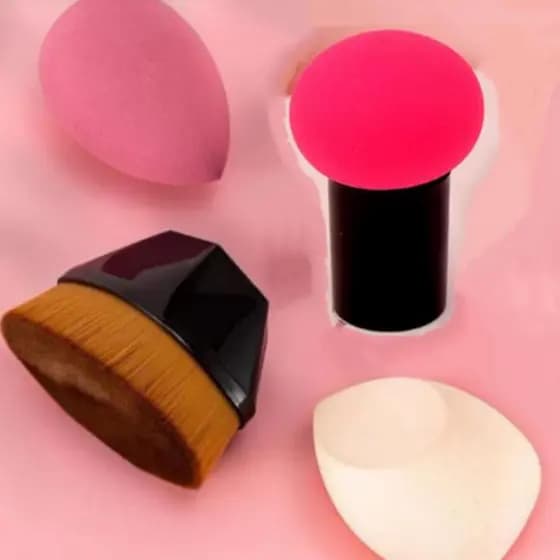 Kit 4 Ferramentas De Maquiagem / Multicolorido Aleatório - C&L LTDA