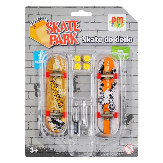 Cartela Com 2 Skates De Dedo Skate Park Dm Toys