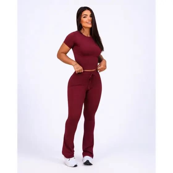 Conjunto Flaire Academia Fitness BabyTee e Legging Flaire