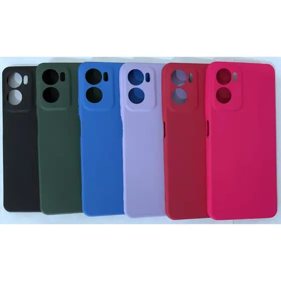 Capa compatível com Motorola Moto G06 Aveludada