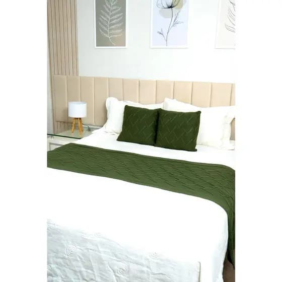 Kit Peseira + 2 Capas Almofadas Quadradas V Tricot Quarto Decoração Elegante Manta Xale 3 peças