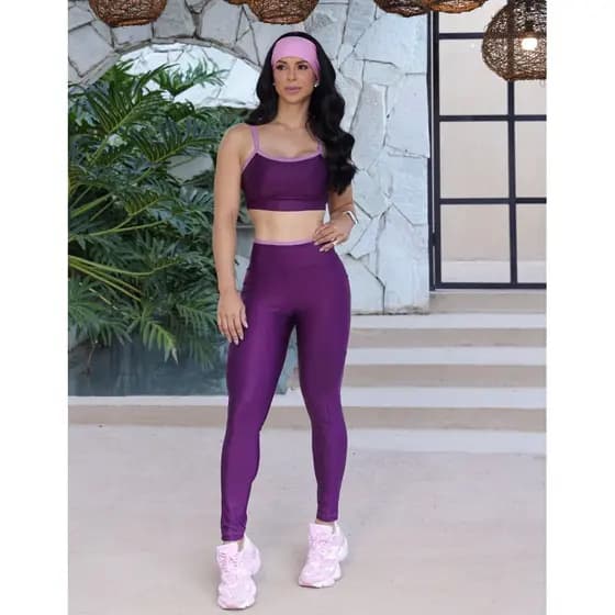 Conjunto Fitness Feminino com bolso top de alcinha tecido sem transparência