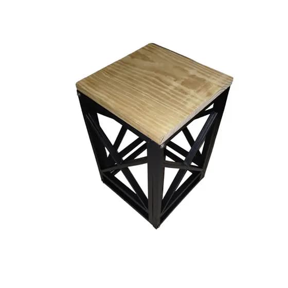 Banquinho Modelo Estilo Industrial - Não Enferruja
