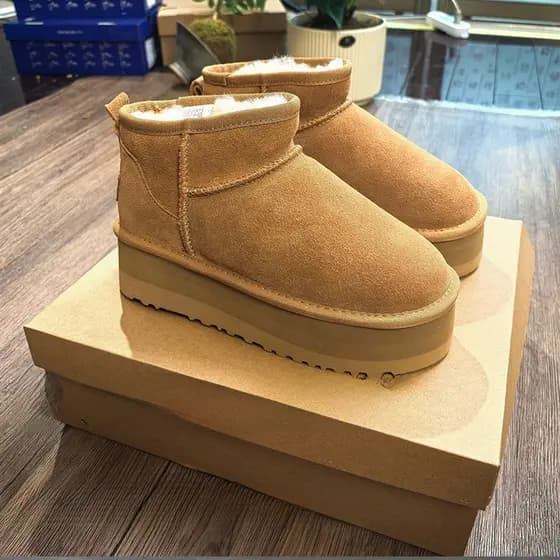 Botas de neve UGG, com sola de 5 cm de espessura, botas curtas de couro, design de bico redondo, botas de algodão, salto