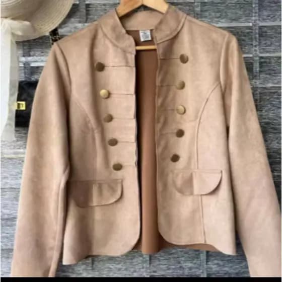 Jaqueta Casaquinho Brenda Suede Com Botões Moda Feminina