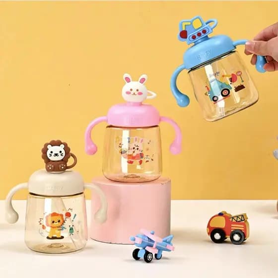 Copo Infantil Personalizado 350ml Antivazamento com Canudo e Alça para Menina ou Menino