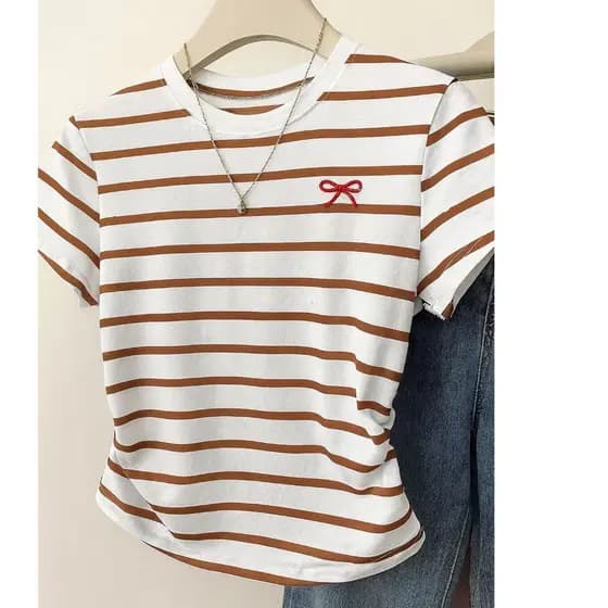 T-Shirt Feminina 100 % Algodão Gola Alta Com Bordado