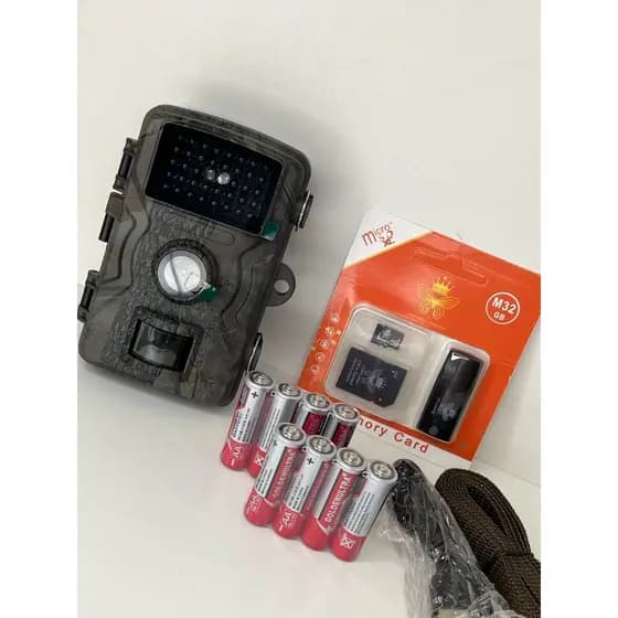 2 MODELOS DE CÂMERAS DE CAÇA MAIS PRATICIDADES NA TRILHA INCLUSO PILHA E CARTÃO DE MEMORIA 32G ALÇA MODELO 1080P E 720P