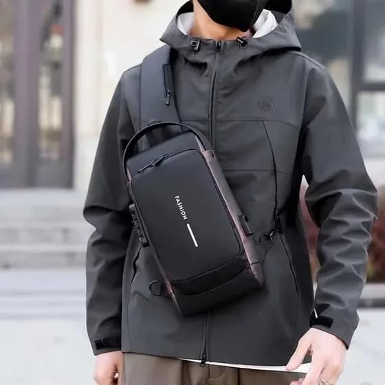 Mochila de peito masculina à prova d'água de alta qualidade com trava de combinação USB