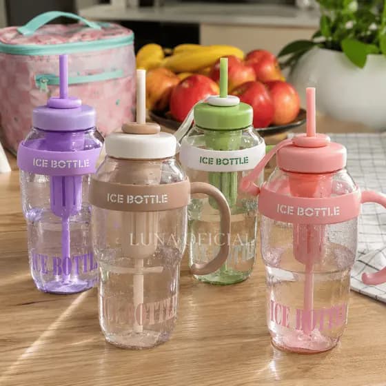 Garrafa de Água Squeeze com Canudo Silicone e Alça 1,3L Academia, Escola Portátil Esportiva BPA Free