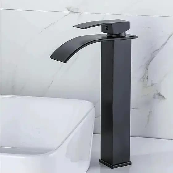 Torneira Monocomando Alta para Banheiro Cascata Luxo Quadrada