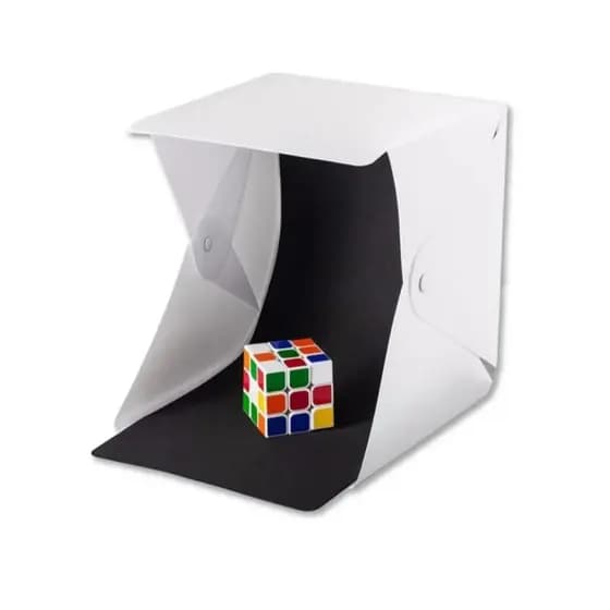 Mini Estúdio Fotográfico 20x20cm com Luz LED USB Portátil Para Foto de Produto Fundo Branco e Preto Inclus