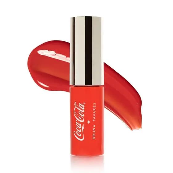 Bruna Tavares Coca Cola Oil Tint