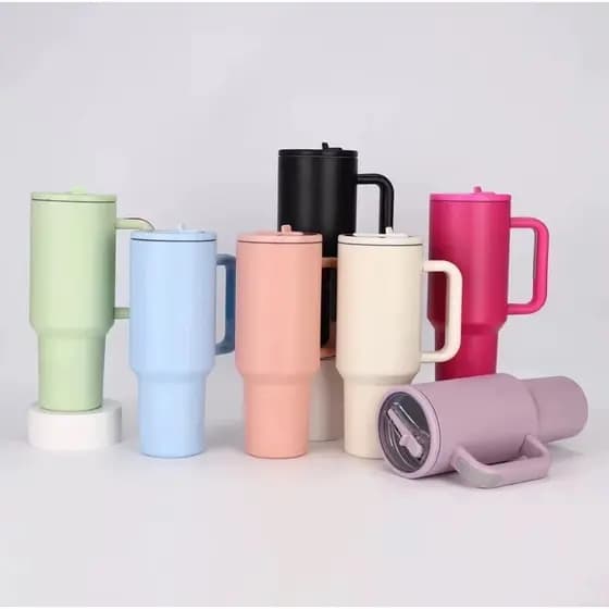 Copo Térmico 1200ml com Alça e Canudo – Cores Sólidas Minimalistas, Ideal para Viagens e Academia 005