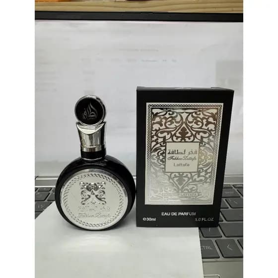 Perfume Feminino Fakhar Lattafa PRETO 30ML